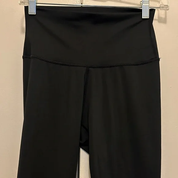 Papaya Active Black Leggings - Picture 3 of 6